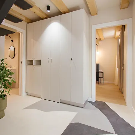 ヴィラ Heritage House Kaleta フヴァル